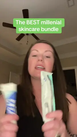 French Pharmacy’s retinoid and hyaluronic acid combo has kept my skin happy, clear and glowing! #antiaging #antiagingskincare #skincare #acne #millennial 