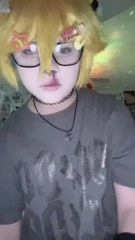 Mmmmm senketsuakochan mmmmm #milestailsprower #sonicthehedgehog #cosplay #cringe #fyp