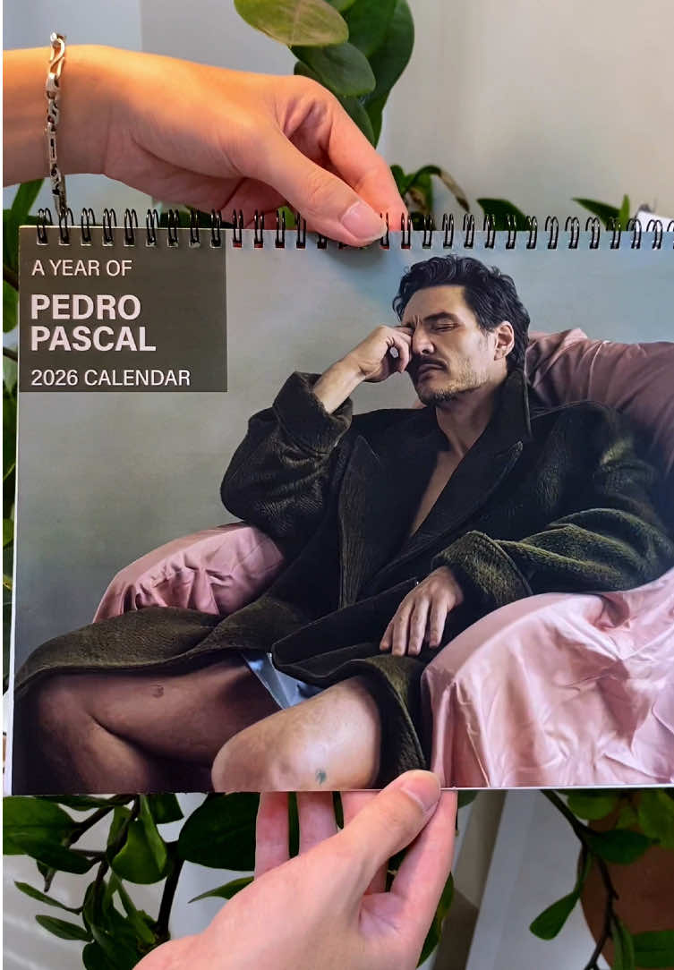 Another year of Pedro Pascal’s coming 🥰💯 #pedropascal #pedropascaledit #joelmilleredit #themandalorian #tlou 