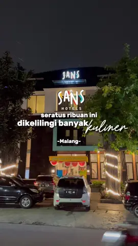 Beruntung bgt buat kalian yg nemu video ini. Dekat dengan kampus UB, UNM dan UIN malang.  . Hotel affordable ini bisa di booking via aplikasi @RedDoorz Indonesia dan jangan lupa buat masukin kode promo “YUKNGINEP” buat potongan harga lgi‼️ . Buruan download yaa‼️ . #berkeSANS #REDTRAVELERS #hotelmalang #sansmalang #ttpetualangpro 