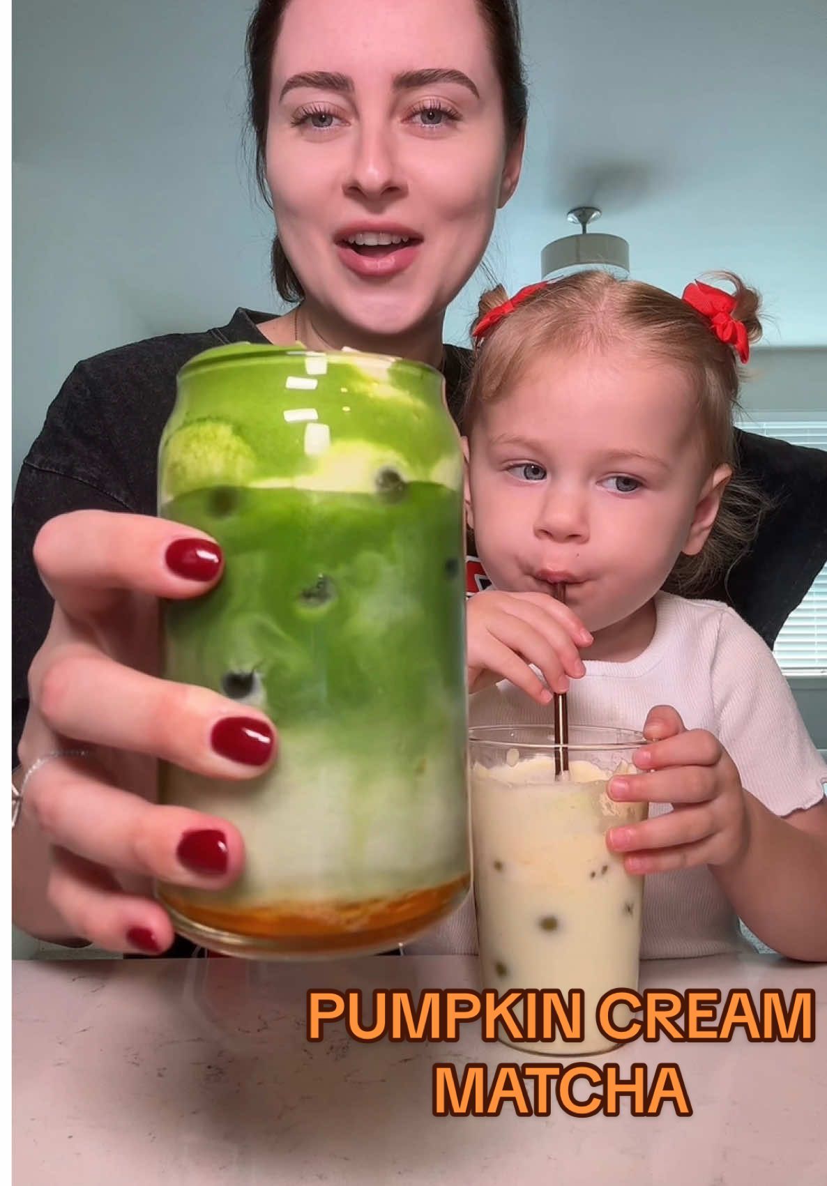 Pumpkin cream matchaaa 🎃🍂🍵 WOW. She knows how to “cheers” now 👏🏼 Why is the video always funnier at the end 😂 (all my matcha favs are 🔗 in my biOhh) #falldrink #matchalatte #matcharecipe #pumpkinspicelatte #pumpkinseason 