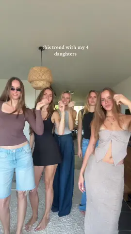 👯‍♀️👯‍♀️🪩🪩🪩🪩🪩🤍🤍🤍🤍 @Philine  @lionessidas @Maddý 