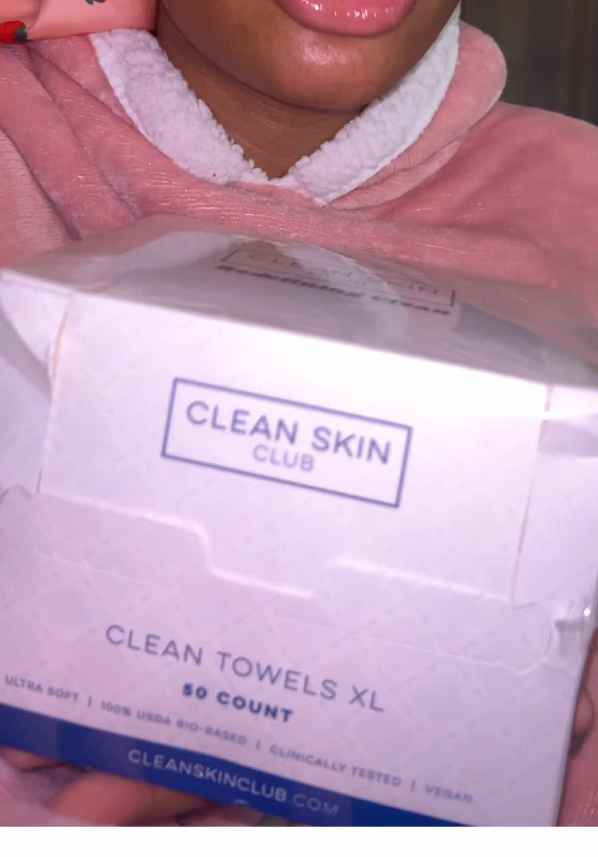 Disposable face towels carry less bacteria 🦠 