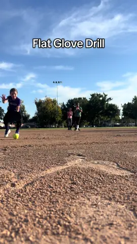 #softballgirl #softballmom #softballcoach #softballdrills #fieldingdrills 
