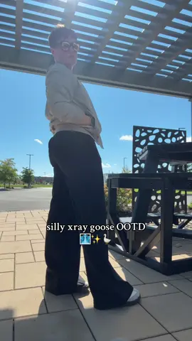 H2T @Fabletics  men’s bomber jacket in XS Boxy cropped tee in S wide leg pants in M tall barefoot sneakers from Hobibear - LITERALLY OBSESSED. Amazing quality and so comfy. Wish I sized up 1/2 size in borderline 9-9.5 in women’s. I got a 9. Hips: 39-40 Bust: 36 Waist: 29  5’7” I do have a Fabletics 🔗 IB 💙 #businesscasual #athleisure #businesscasualoutfits #xraytech #sportsmedicine 