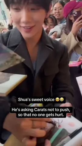 He’s the sweetest 😭🥰🥹💚 #joshua #hongjisoo #seventeen #svt #carat #kpopfyp @SEVENTEEN 