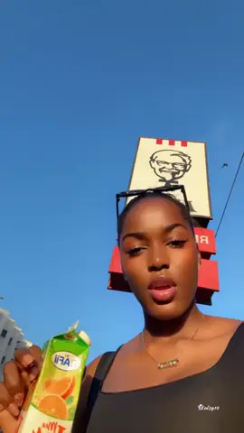 Adulte lokola yo vraiment …🥲   #ol3gtalk #congolesetiktok🇨🇩 #godgift #videoviral #adulte pub kfc ya ofele tchuipp! 😏 