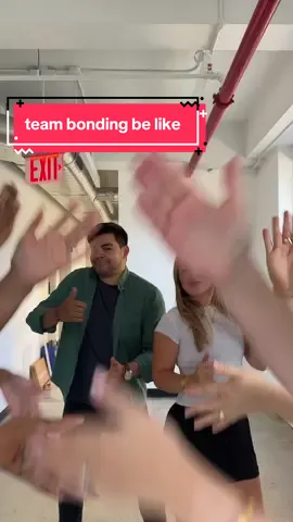 this is our version of team bonding 👏🏻🕺🏼 #teambonding #gocrazy #companyculture #socialmediaagency #dancetrend 