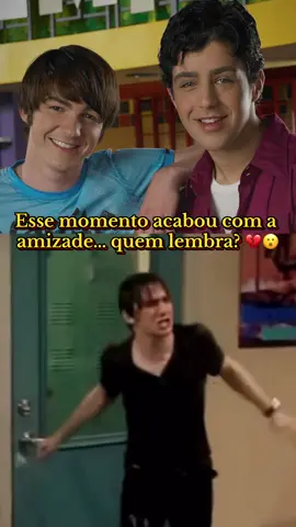 😮 Quando o Josh cansou dos vacilos do Drake e decidiu seguir sozinho… isso mudou tudo entre eles! 💔📺 #DrakeEJoshN #NickelodeonN #NostalgiaS #SeriesAnos2000Curiosidades
