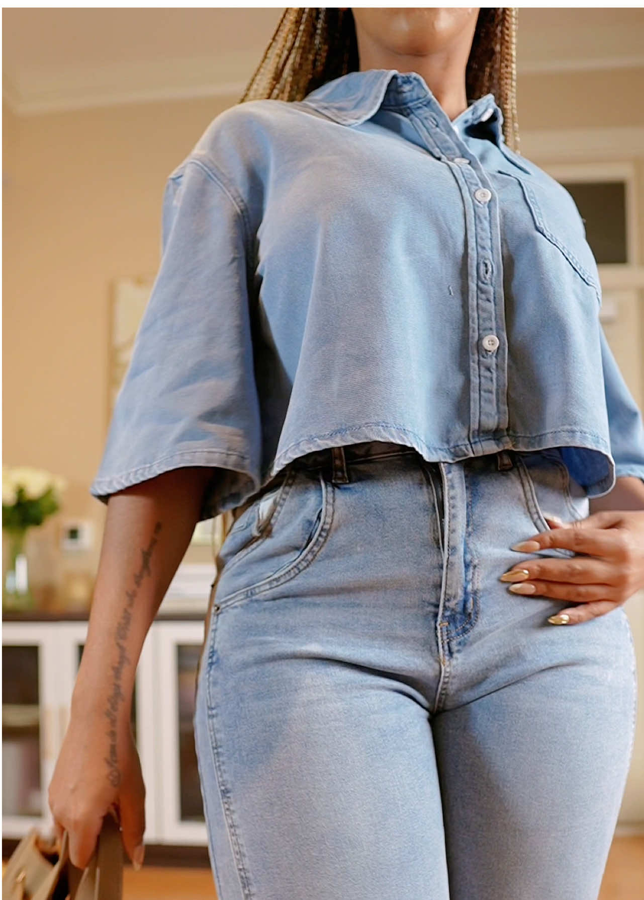 Denim on denim never misses 👖💙 This cropped denim shirt is perfect for those effortless fitsyou can dress it up or keep it casual with sneakers and a cap. A closet essential, for sure. Would you rock it with jeans or switch it up with cargos? #DenimOnDenim #OOTDStyle #EverydayChic #FallFashion2025 #ClosetEssentials     