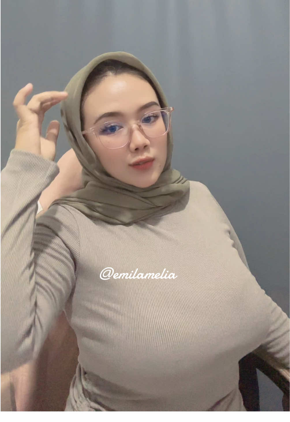 Malam besss. Ada gosip apa hari ini ? 😂🥱 #mamamuda #fypシ゚viral #fyp #sukabumijawabarat #sundapride🔥 