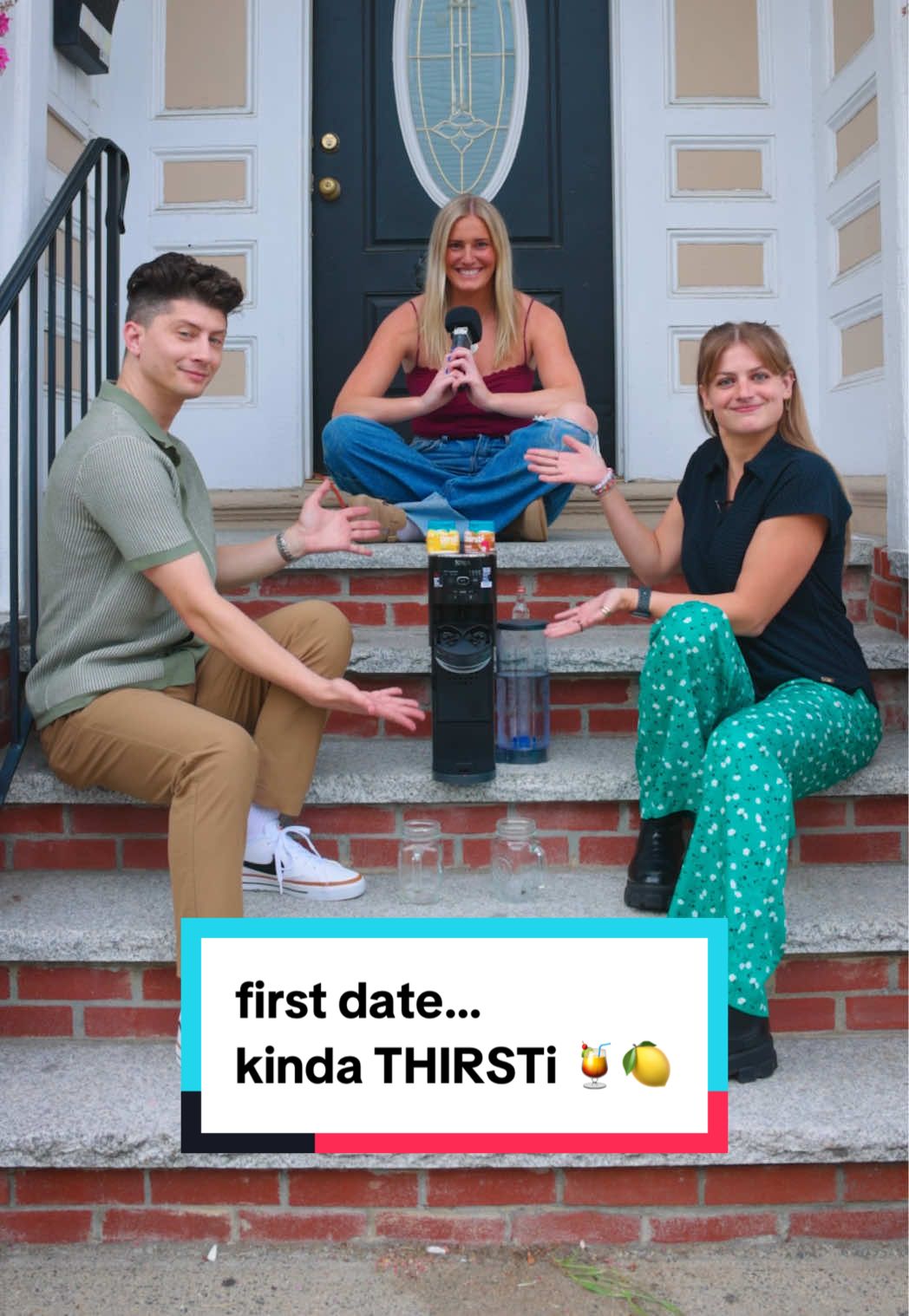 Dating tip: If the convo gets dry, at least your drink won’t be. 🎉 NEW flavor pack: the Thirsti Iced Tea Lemonade Pack officially launches tomorrow. Quickly becoming the Stoop's second wing woman... half tea, half lemonade lets you mix up your first date to land you a second one. 😉🍹#NinjaThirsti 