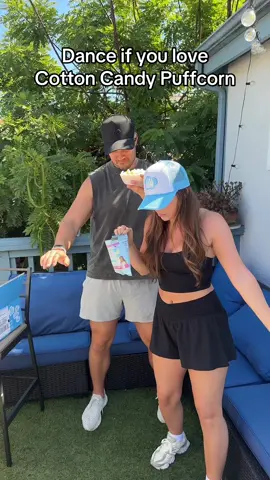 We got @Jess Edwards @Spencer Conley dancin’!!!