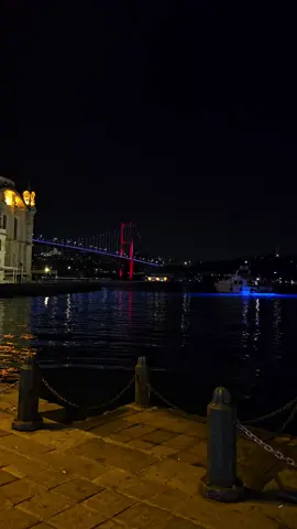 22:45 canlı yayın. Belki denize ulaşır içimizdeki nehirler...