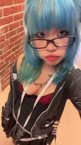I miss my blue hair ALREADY