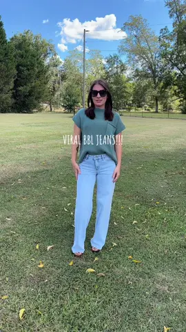 They also have the leopard print ones which I am obsessed with!! Light blue size 27 she is 5’2and 120 pounds! #viralbbljeans #viraljeans #viralproducts #fallfashion 