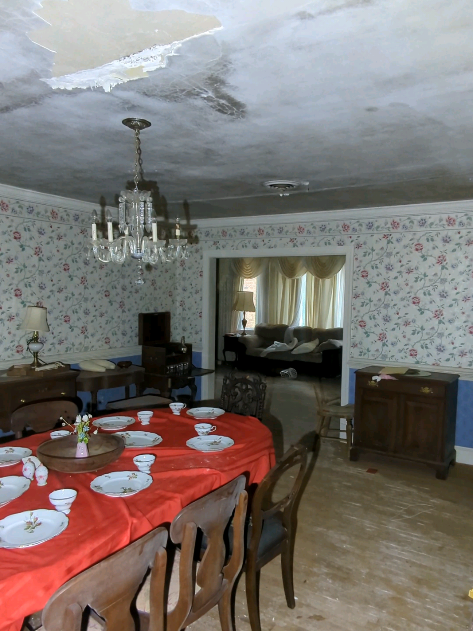 Abandoned War Veterans Mini Mansion! Me & my friend were driving to our hotel to explore some spots in the area & we randomly passed this! This amazing house was built in 1949 & is borderline a mansion! The people that lived here were married for 69 years! They got married in 1942. In 1943 the husband was promoted to first lieutenant in the US Air Force & would fly in over 80 missions in WWII!! In 1949 they built this house & they would go on to have 4 children who later gave them 9 grandchildren & later 7 great grandchildren!! He was a lawyer after the war until his retirement at the age of 87. He was a professional golfer winning multiple trophies! In 2011 he passed away at 91 from a long illness. His wife stayed in the house for 5 more years until her passing in 2016. We found a get well soon grandpa card in the full bedroom & a 50th wedding anniversary card in the smaller living room!!! There is a ton of antlers & other hunting things throughout the property. This place will be torn down soon unfortunately as you can see in the video. This place is truly frozen in time. The day we saw it we checked it out & then went to the hotel & checked it out that night too. Then we filmed it the next day. My YouTube Short Of This https://youtube.com/shorts/yqIHrO3TFYg?feature=share My Facebook Reel Of This https://www.facebook.com/share/v/1759zx423z/ My Instagram Reel Of This https://www.instagram.com/reel/DO_4a_UCQdA/?igsh=OXk0dGhjYW1sdGYw With @BigBankz  Music https://www.tiktok.com/t/ZTHWjBq5UkHJB-8YCdH/ I Don't Own The Music