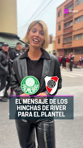 “QUE DEJEN LA VIDA” ⚪️🔴 Los hinchas de #River y sus mensajes para los jugadores en la previa al partido contra Palmeiras. #TikTokDeportes #futbol #TNTSportsArgentina