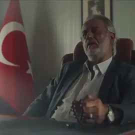 Arkanda duruyor…#eşrefrüya #beniöneçıkart #keşfetteyizzz #çağatayulusoy #beniöneçıkart 