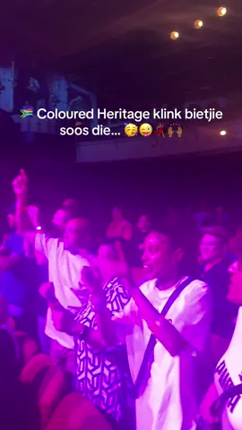 One thing about being coloured, we love a good time! I grew up around music like this 😍 Weekends sounded like this. Sundays were dedicated to church (God first), a lekker lunch, and some old school RnB. Add in a lekker storie van Aunty so and so, gooi so bietjie ‘n jazz dans move en ons gil tot lank in die aand saam van al die lekkerte! #kullid #colouredpeople #colouredculture #colouredheritage  #heritageday 