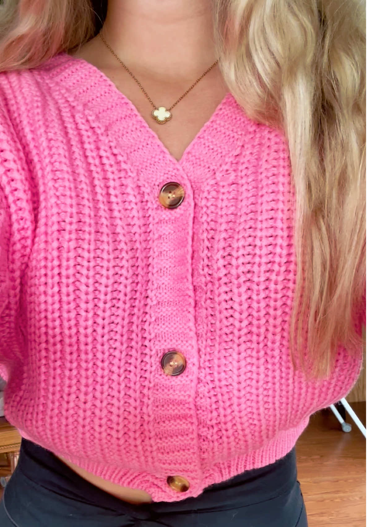 Absolutely love this pink cropped sweater for fall, and plan to pair it with some cute mom/boyfriend jeans. 😊🩷  #fallsweaters #pinkcroppedsweater #fall #viral #falloutfits