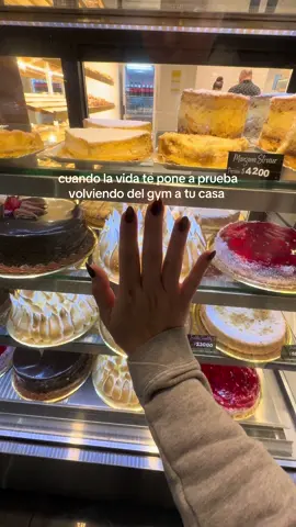 buscando recetas dulces en pulso para no caer en la tentación #pulso #aplicacion #gym 