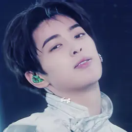 He has that 2000’s look #keonho #keonhoedit #keonhocortis #cortisedit #cortis #fyp #kpop #edit  @sophia ༄ @narin @hannah𐙚 @ixceptio ⊹ @lia ࣪˖ ִֶָ𐀔 @raya @daemgene ending logo @daemsiel♕︎  Miniskirt AOA keonho edit