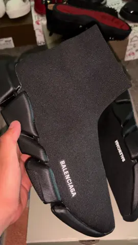 Balenciaga 2.0 🤩 #balenciaga #designer #paratii #fyp #viral 