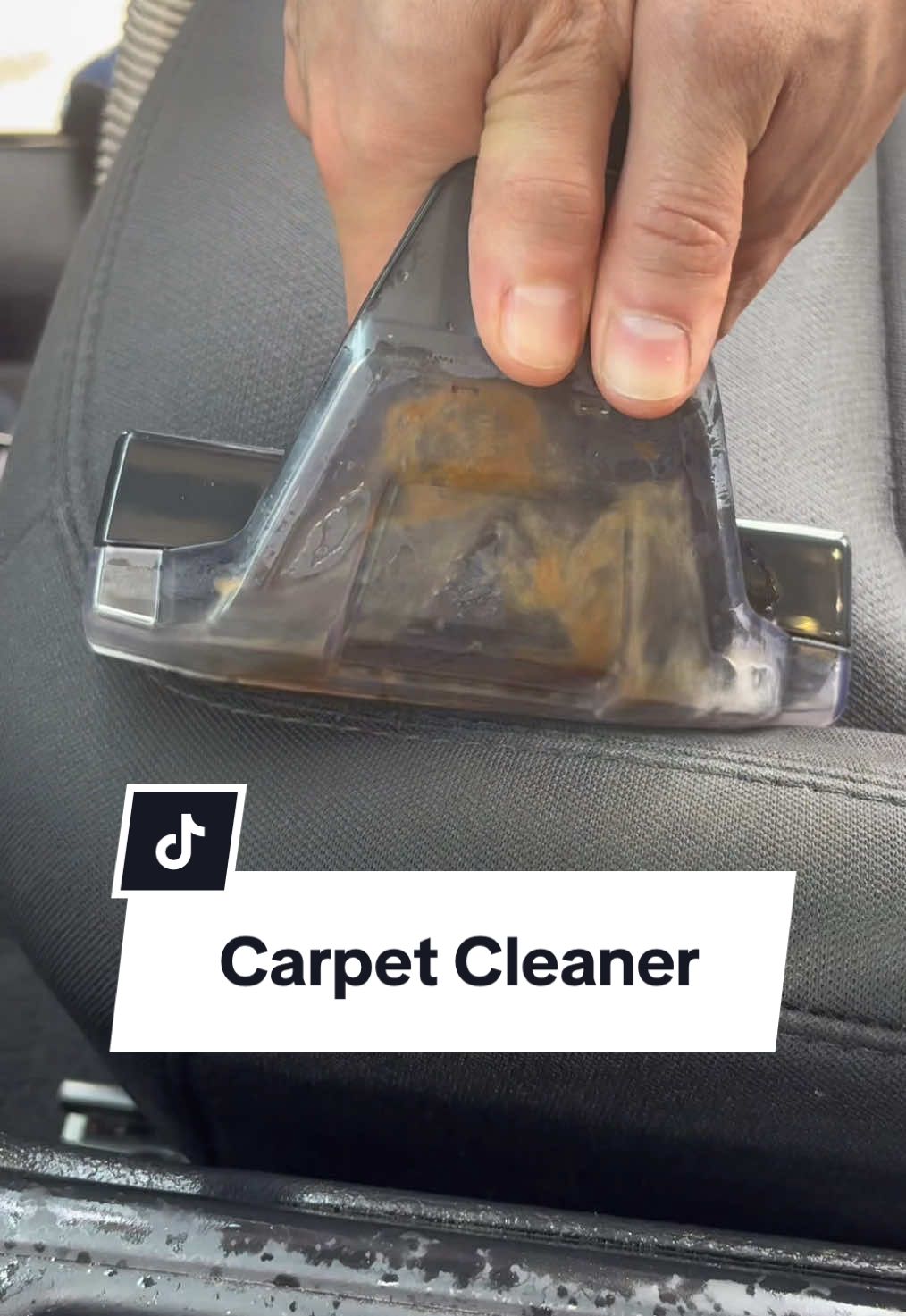 This portable carpet and upholstery cleaner is a GAME CHANGER! @INSE Vacuum Shop #vacuumcleaner #carpetcleaner #cleaningsupplies #cleaninggadgets #tiktokshopcreatorpicks 