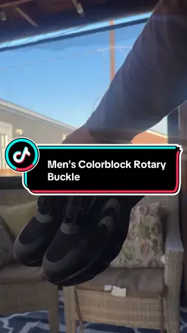 Men's Colorblock Rotary Buckle
