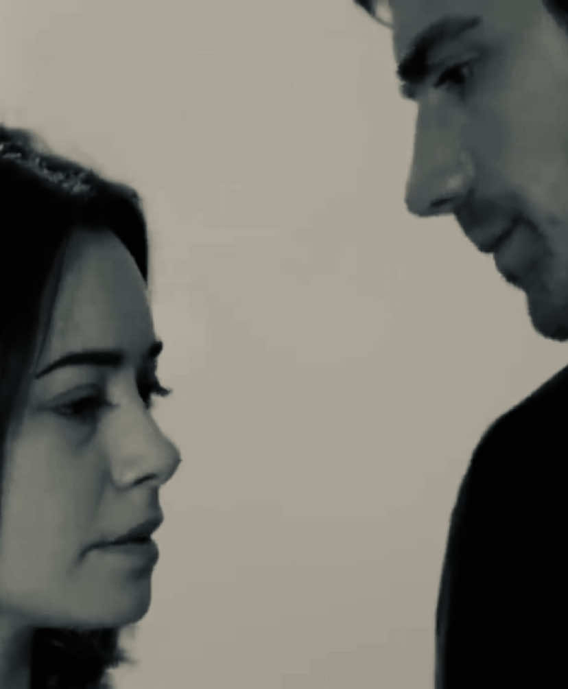 احب حبو الها 😔 #merhamet #özgünamal #ibrahimcelikkol #الرحمة #اكسبلور 