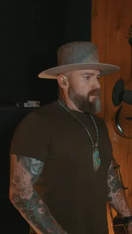 Hearing ​⁠@Dolly Parton ‘s voice come in on “Butterfly” .. I felt every word in my bones. Honored.  #studio #zacbrownband #countrymusic 
