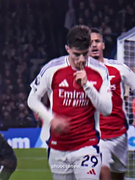 Tôi yêu đội bóng này,không cần lý do #arsenal #PremierLeague #fypシ #viral #editfootball @arsenal 