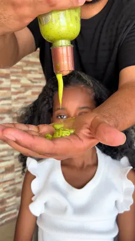Esto NOOOOOO es para ti !  Noo no es para ti tener un cabello Maltratado !  En @origenbotanicopanama 🇵🇦encontrarás toda la línea que tu cabello Rizado y Lacio! necesitan para que luzca Hermoso , Radiante y Saludable 🍃🥑🪻 tenemos un shampoo para cada tipo de cuero cabelludo  #shampoo SOS de cebolla y argan especial para raíz seca y cabellos tinturados, te aporta brillo acelera el crecimiento evita la caída!  #shampoo Romero y eucalipto, control grasa especial para raíz grasosa , te aporta brillo acelera el crecimiento y evita la caída  #shampoo Menta y ají control caspa, especial para raíces con caspa controla y evita el cebo y residuos de caspa , acelera el crecimiento y evita la caída #Tratamiento Plex de Aguacate y argan , funciona como PRE- SHAMPOO para engrosamiento de la hebra capilar, hidratación y desintoxicación. También funciona como ACONDICIONADOR ayuda a hidratar y aporta brillo fortaleciendo la hebra capilar  #Bomba de Colágeno y Biotina aporta brillo, hidratación Profunda, sellando la hebra capilar creando una barra de fuerza en tu cabello para que no se quiebre! además que con la biotina acelera el proceso de crecimiento y evita la caída  Termo- Protector con feromonas, spray 3 en 1, lo puedes usar en todo momento y llevar siempre contigo ya que es un Perfume con FEROMONAS con dos aromas deliciosos (Seducción y Tentación), desenredante y antifriz y termoprotector, protegiendo tu cabello de la contaminación, rayos solares, calor, UV, plancha y Blower par que siempre se mantenga hermoso y saludable!             