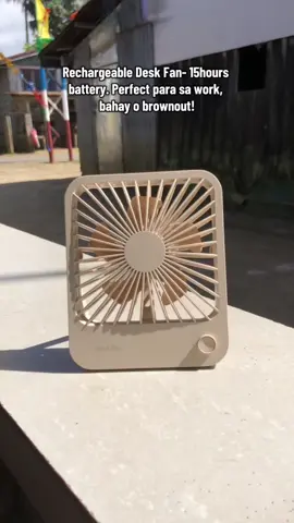 “ init? Pawis? weak fan?❌ eto na ang sagot - malakas , rechargeable at matagal malowbat ang battery!🔋 #deskfan #staycool #homeessentials #budolfinds #fyp 