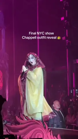 One more Chappell in the Chappellverse #chappellroan #nyc 