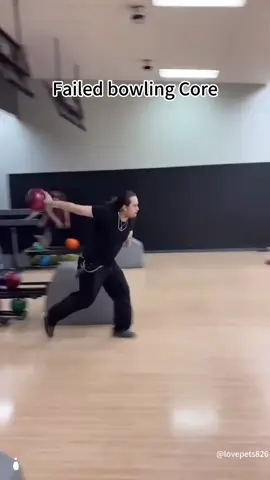 Failed bowling.🤣🤣🤣#funnyvideos #bowling #fyp #failed #sports 