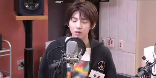 i need full cover 😫 #juhoon #cortis #danielcaesar  #superpower 