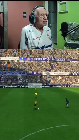 modo carreira do vovô? 😂⚽🎮 . #eafc #memes #fifa #futebol #eafc24 