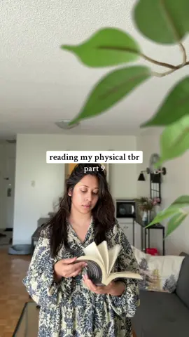 Part 9 of reading my physical TBR 💅 #bookrecommendations #physicaltbr #BookTok #booktokcanada #lisajewell 