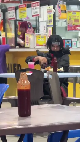 Itach be like “Before we conquer the village. We eat chicken nuggets”  #naruto #Akatsuki  #cosplayer  #viral #itachi 