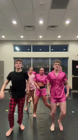 PJ night😴🦩#pajamaset #dance #dwr #boydancer #dancinwithroxie @ThatMizeGuy @rachel🎀💐✨ @Dancin with Roxie 