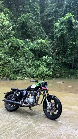 #fyp #bullet #classic350 😉