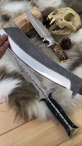 Perfect balance, perfect edge, perfect knife #GOLDENBIRD #fallfreshness 