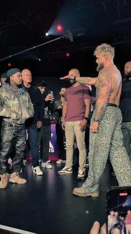 Jake Paul vs tank davis face off🥊🔥 #jakepaul #gervontadavis  #jakepaulvsgervontadavis  #boxing #jjcombat 