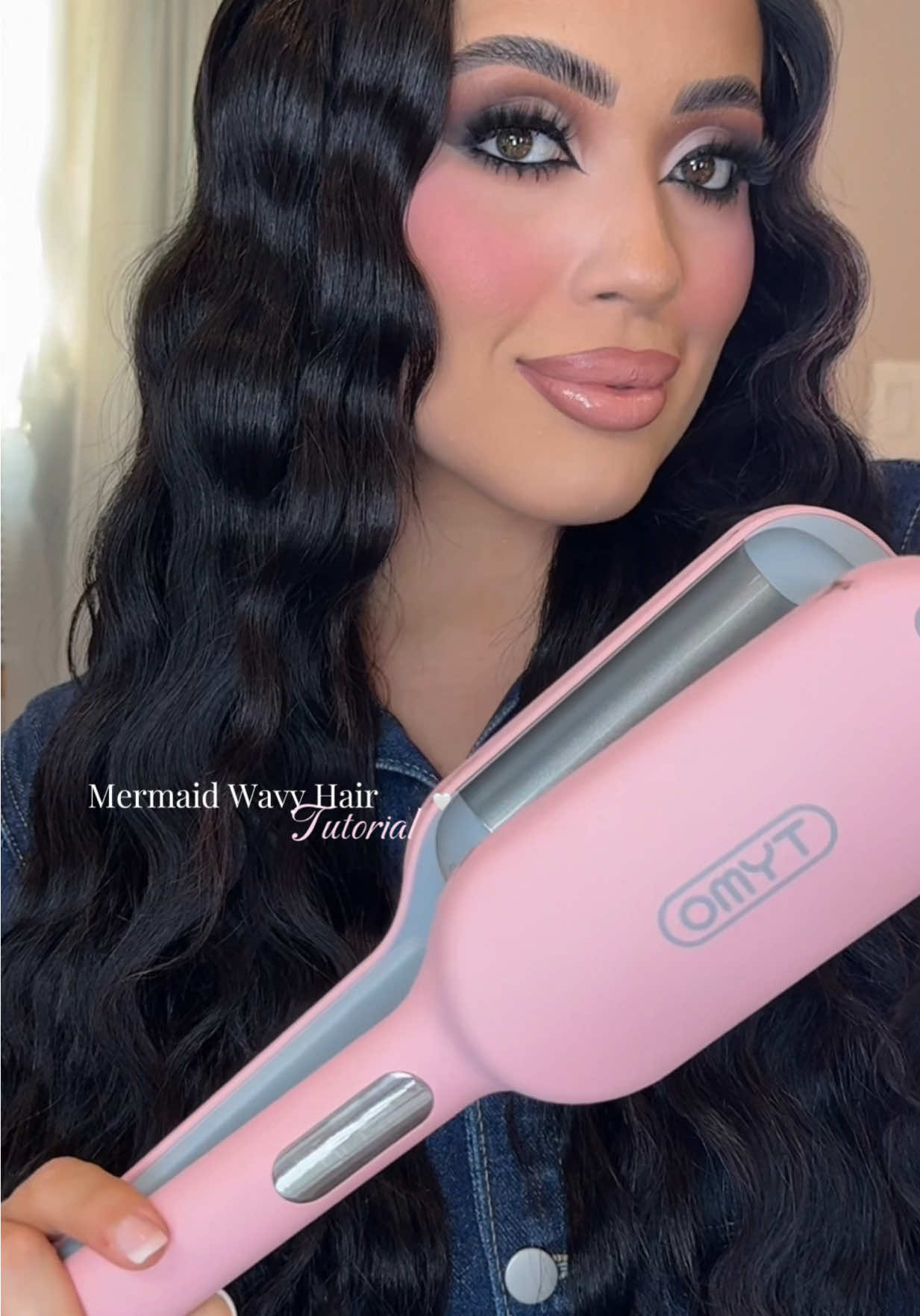 Achieve the perfect mermaid wavy hair with the TYMO Wave curling iron! ✨🫰🏻🎀🤍🌟 #tymo #tymorovy #mermaidhair #wavyhair #hairtutorial 