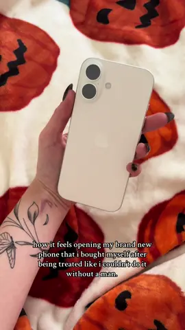 #Godisgood #newphone #independent #jesussaves | some messy stuff happened causing my old phone to get reported as stolen and shut off permanently but i proved to not only myself but the people who hurt me, that i will gladly go without my phone working and i’ll work harder than ever and buy my very own phone. no man needed. 