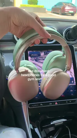 Love wearing these to the gym#headphones #wireless #noisecancelling #onsalenow️️️🔥🔥🔥🔥 #fypyoupage 