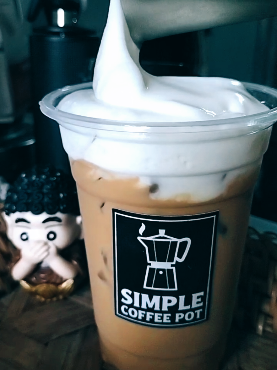 With my Cappuccino ☕ #เทรนด์วันนี้  #simplecoffeepot 