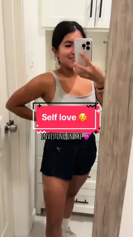Investing in you is the best part of it all 🥰stop doubting yourself and start believing in yourself 💕 #girlaesthetic #viral #latinarunners #runningmotivation #girlytok 